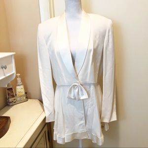 •NWT Gorgeous Off White Silk Blazer and Skirt•